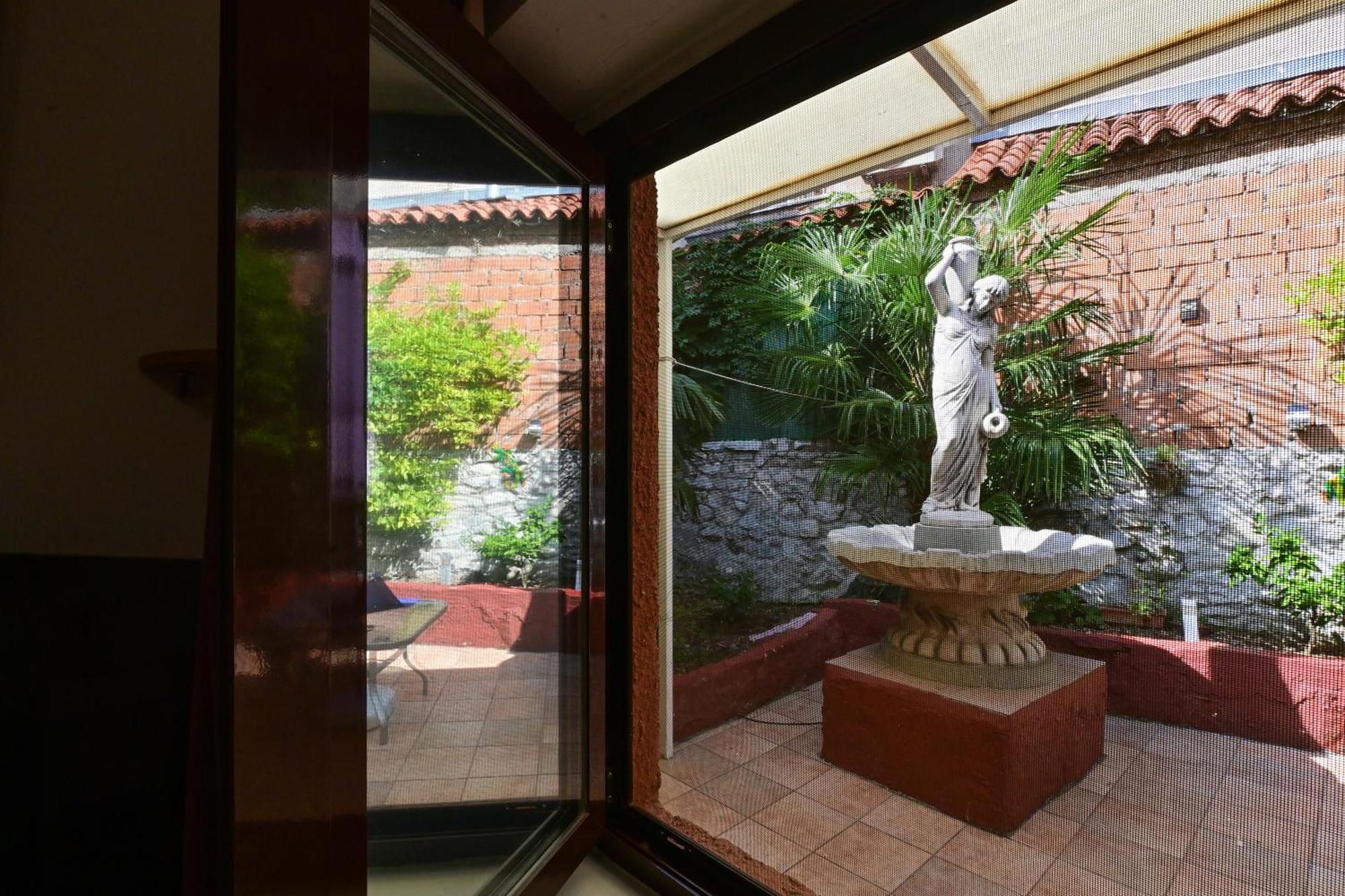 Bohemian Rhapsody Apartment Rovinj Exterior photo